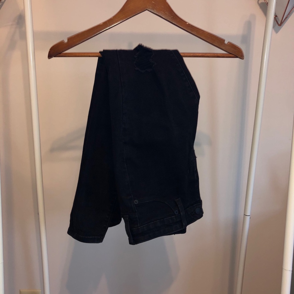 Universal Thread Jeans